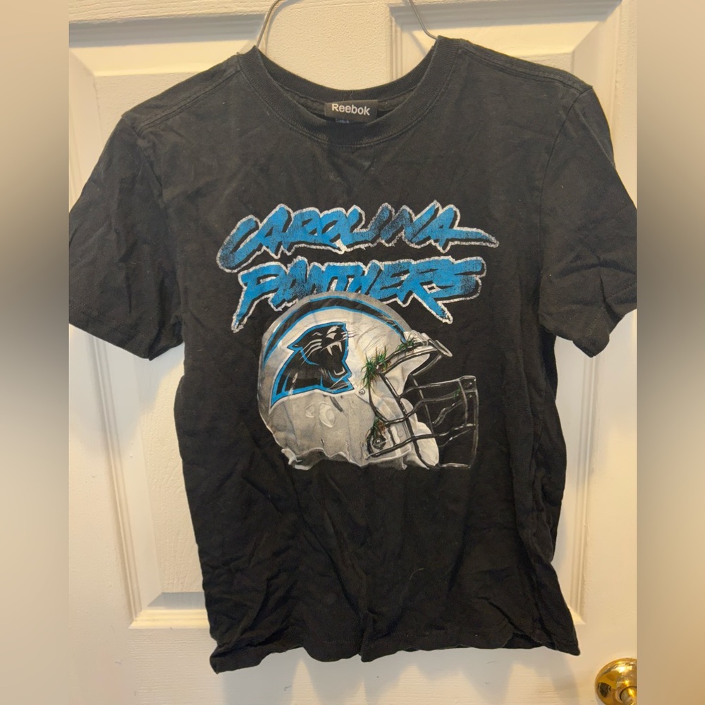 Reebokā Carolina Panther shirt